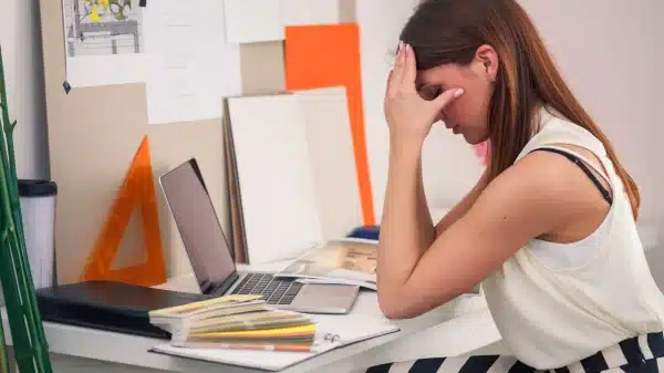 Burnout: O que é, sintomas do Burnout e o que fazer?